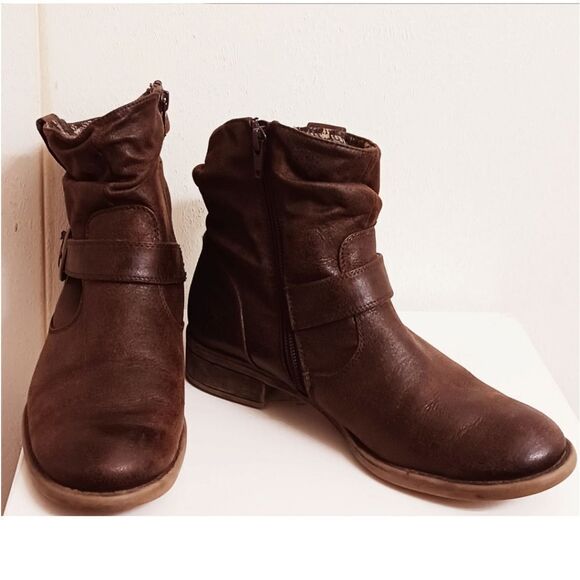 WEAR.EVER  Women's Brown Rugged Plaid Distresssed Ankle Boots. Size 6.5 - Picture 4 of 14